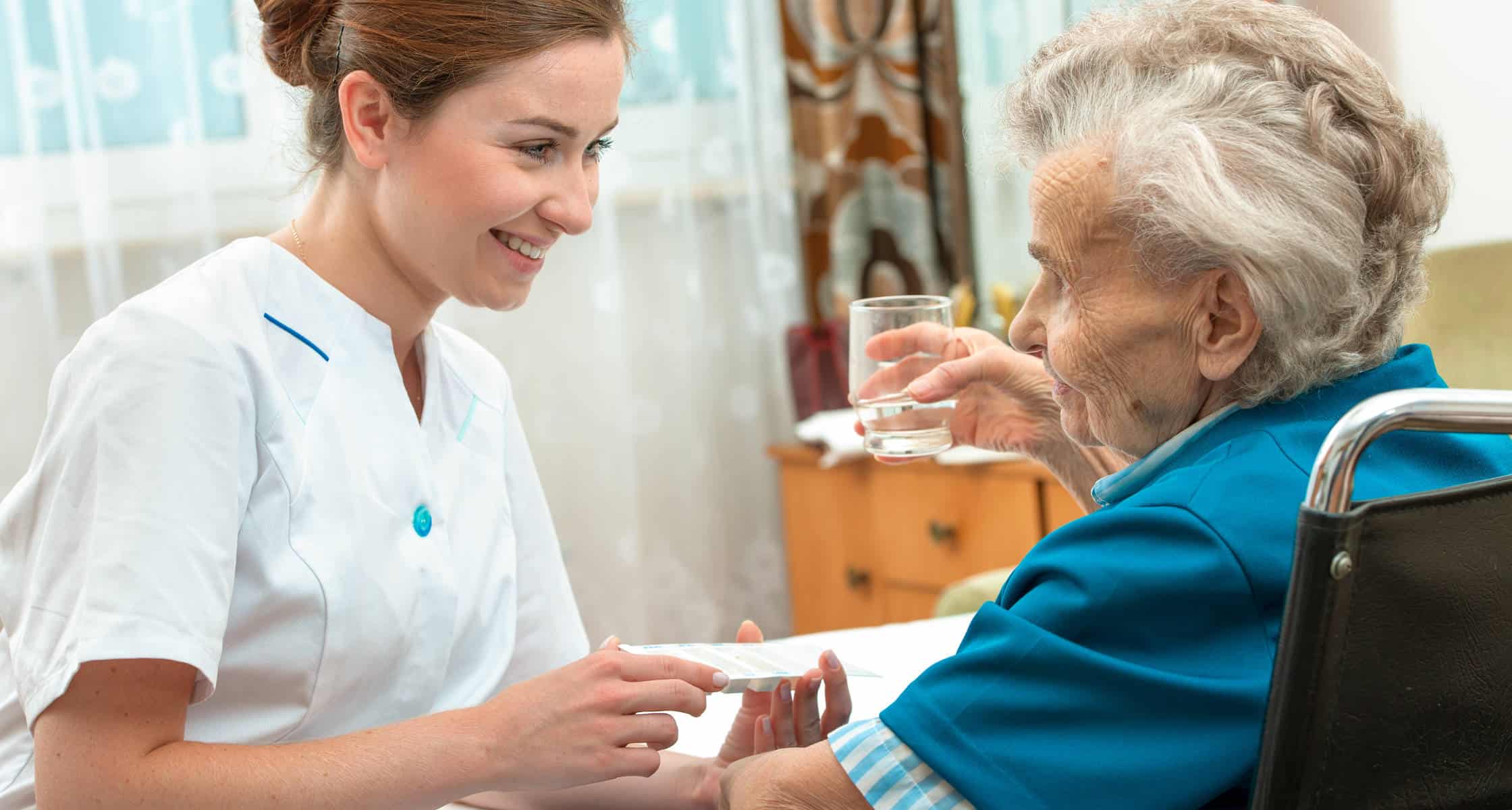 THE KEY CONSIDERATIONS FOR CHOOSING A HOME CARE AGENCY