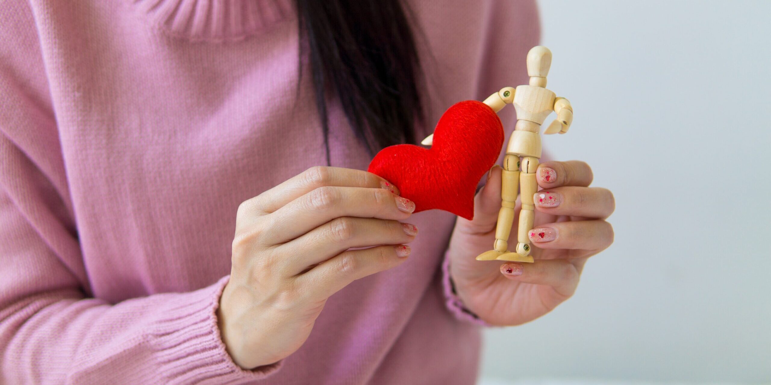 pexels-puwadon-sangngern-5340279